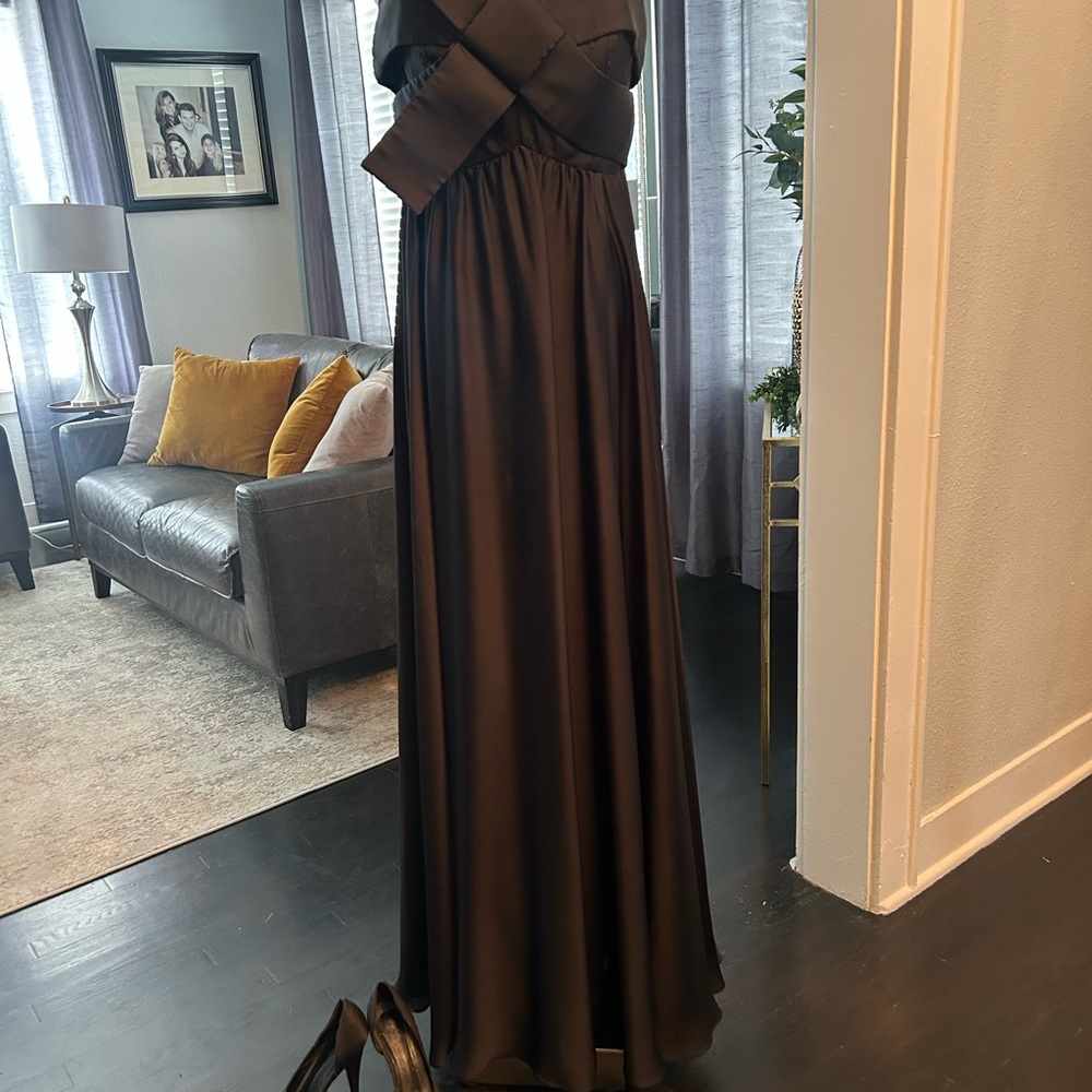 Elegant Black Evening Gown